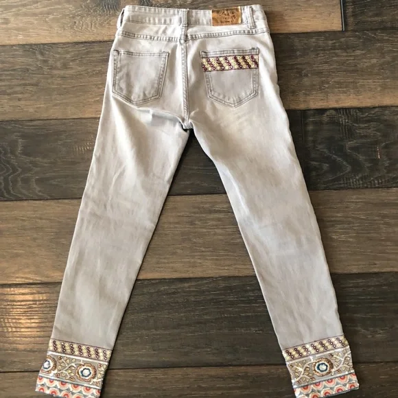 Desigual embroidered jeans with embellished ankles - Picture 6 of 9